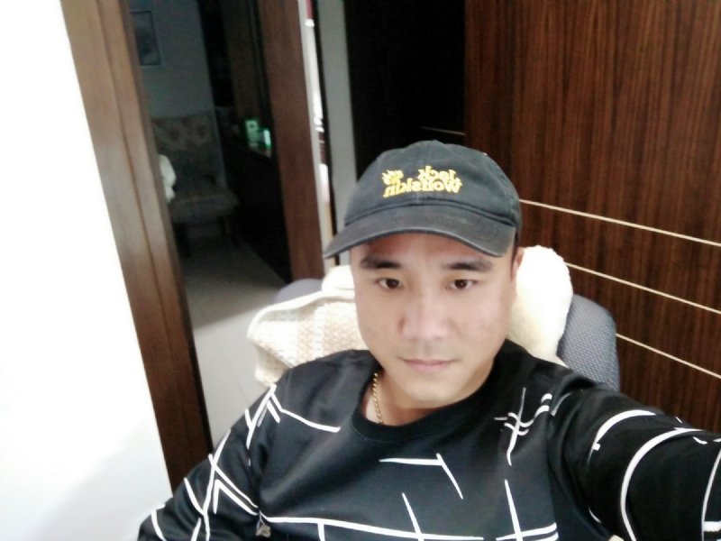 坚持我爱的第一张照片--安吉交友中心